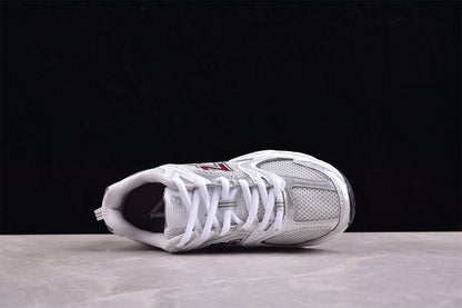 NB 530 prateadas e bordô