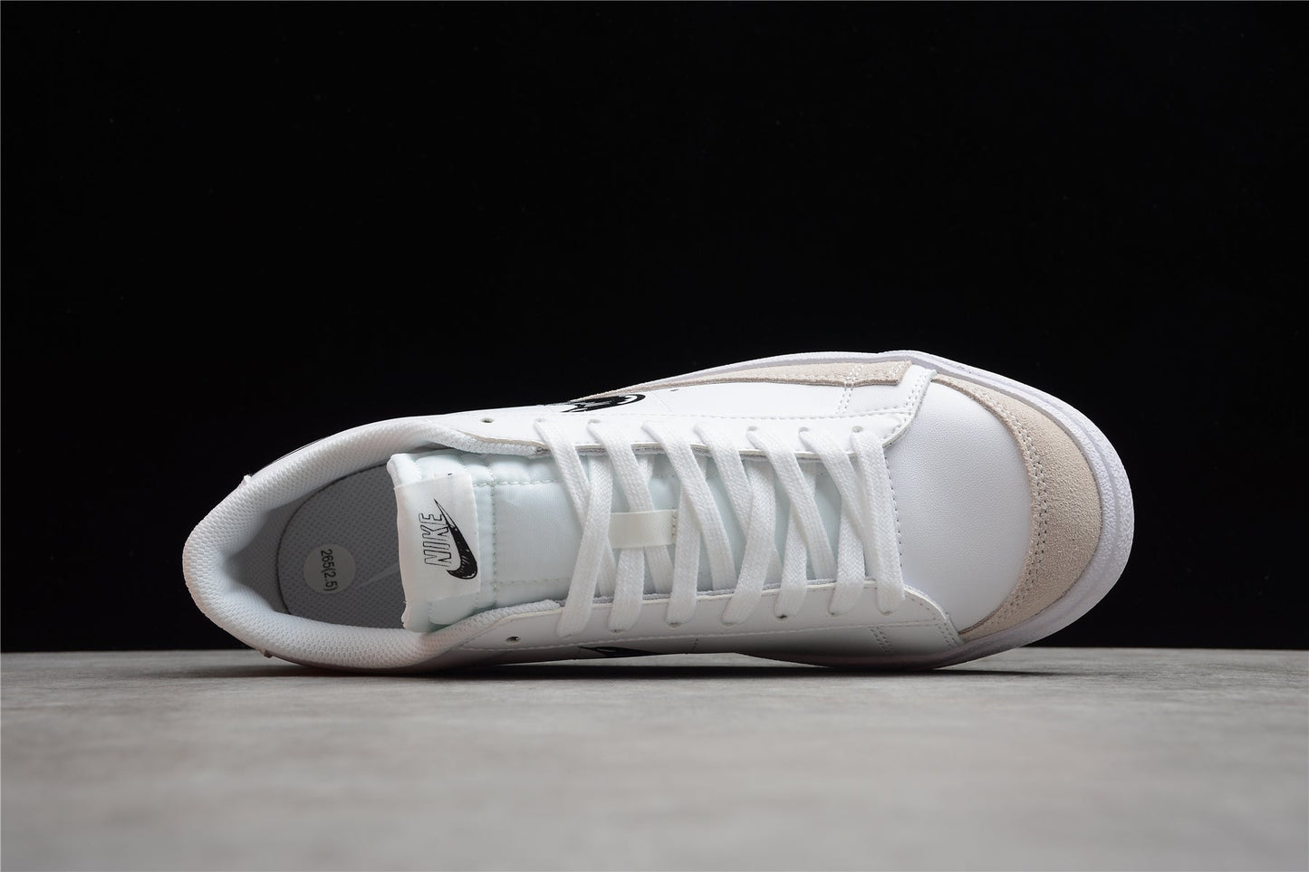 Blazer low '77 branco e preto