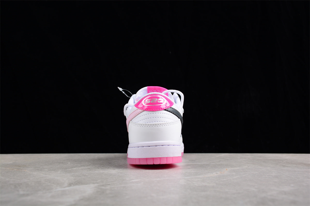 Dunk Low branco, rosa e preto