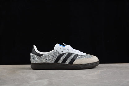 Samba OG prateado com preto