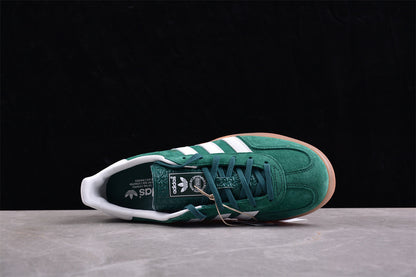 Gazelle verde e branco