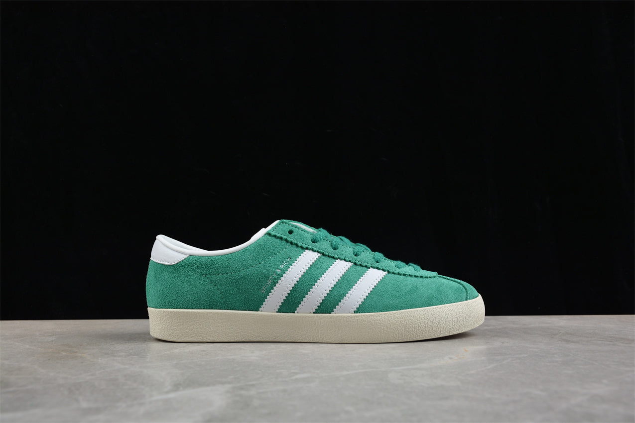 Sporty & Rich verde-claro e branco