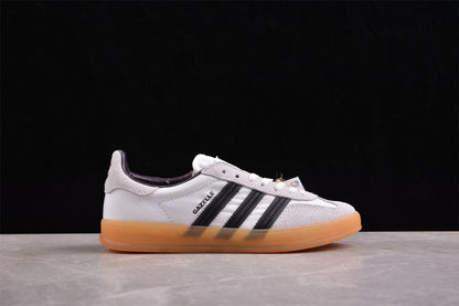 Gazelle branco e preto