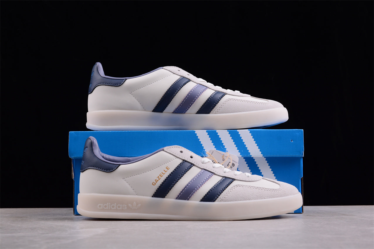 Gazelle branco e azul-marinho