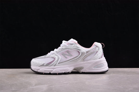 NB 530 branco e rosa-pastel