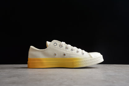 Chuck 70 Low bege e amarelo