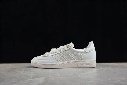 Handball Spezial prateado