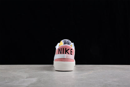 Blazer Low ’77 rosa, bege e branco