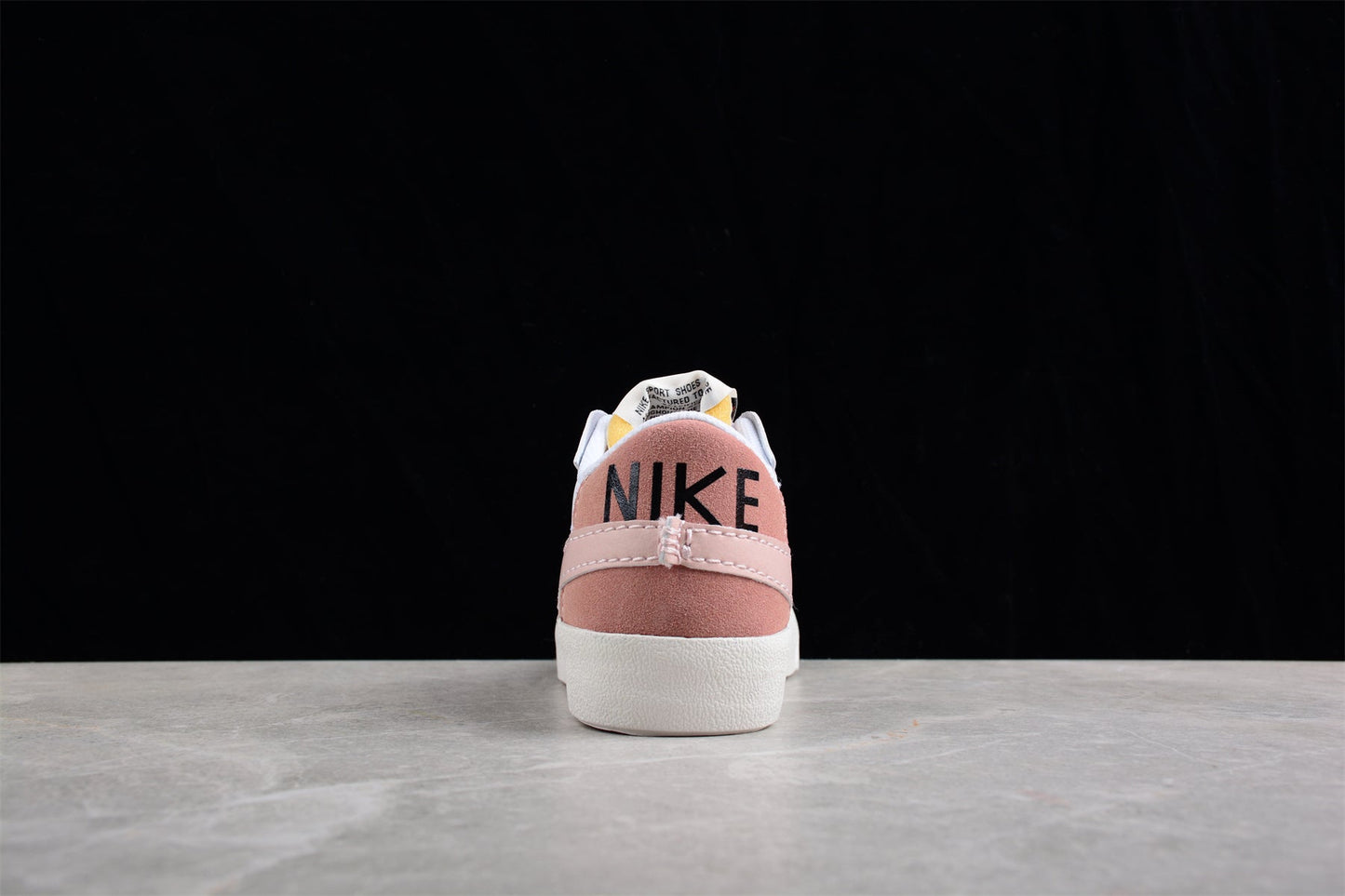 Blazer Low ’77 branco e rosa