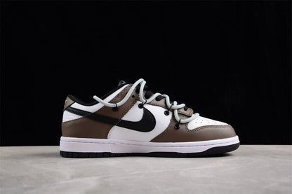 Dunk Low marrom, branco e preto