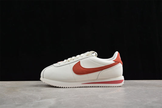 Cortez “Heart” branco, vermelho e rosa