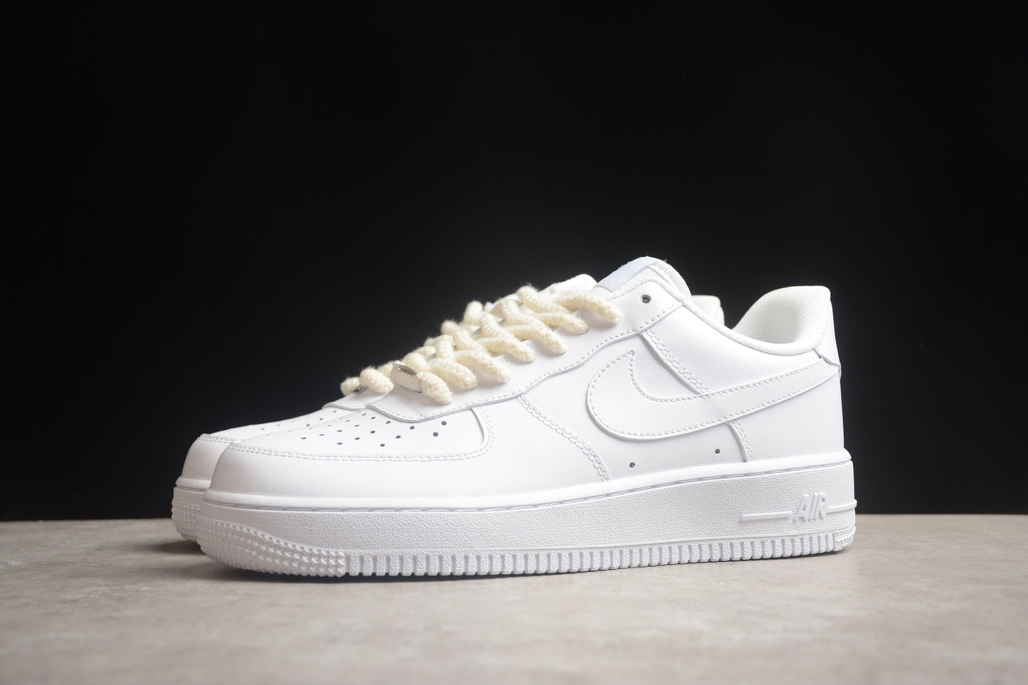 Air Force 1 07 LX branco