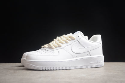 Air Force 1 07 LX branco