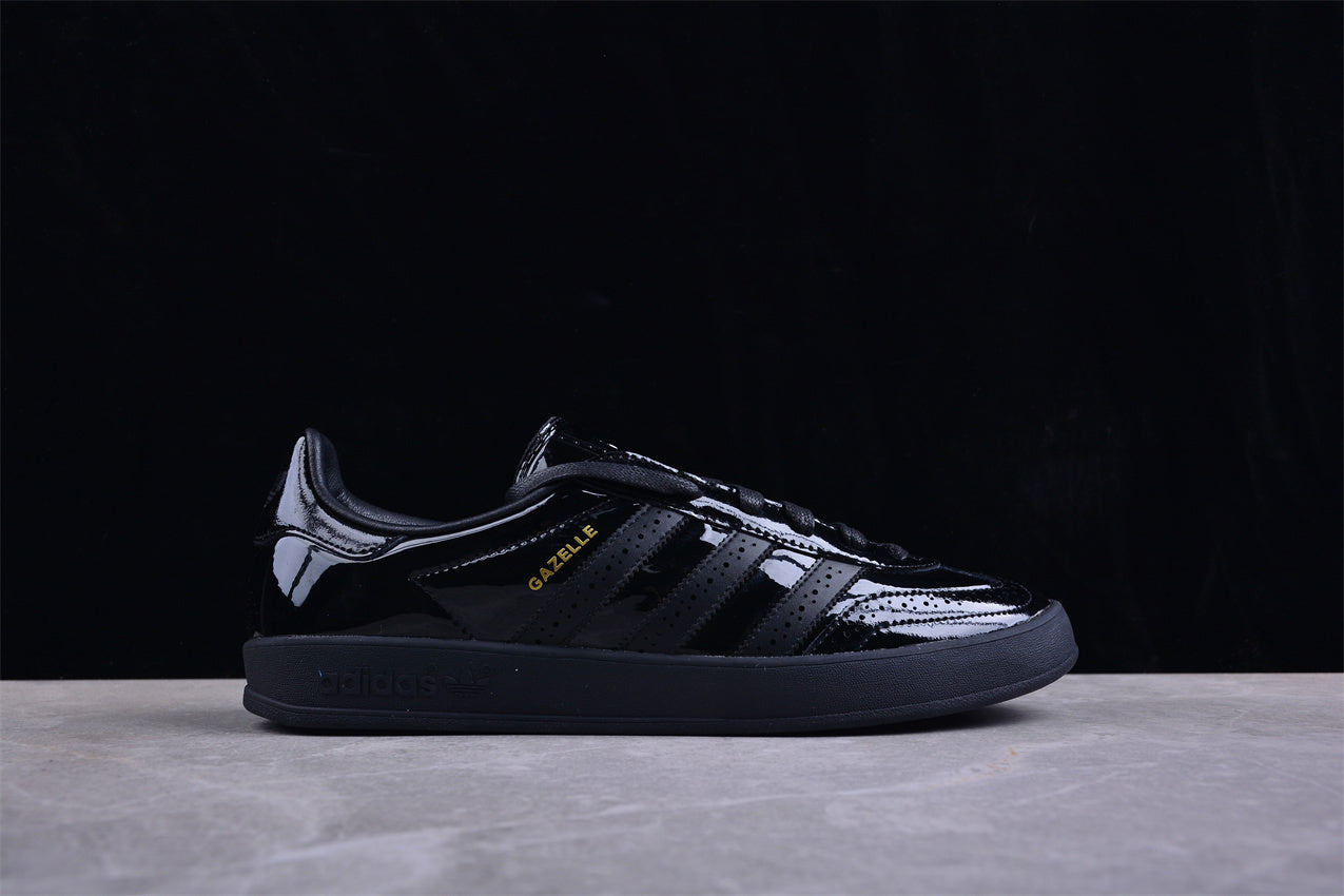 Gazelle preto brilhante