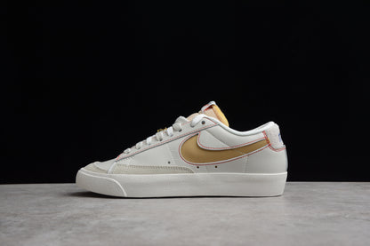 Blazer Low ’77 branco, dourado e vermelho