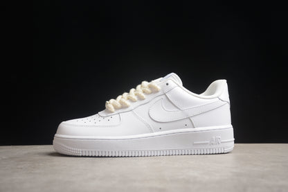 Air Force 1 07 LX branco