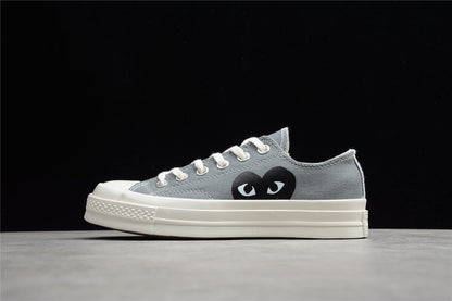 Comme des Garçons Play Chuck 70 Low Plataforma cinzento