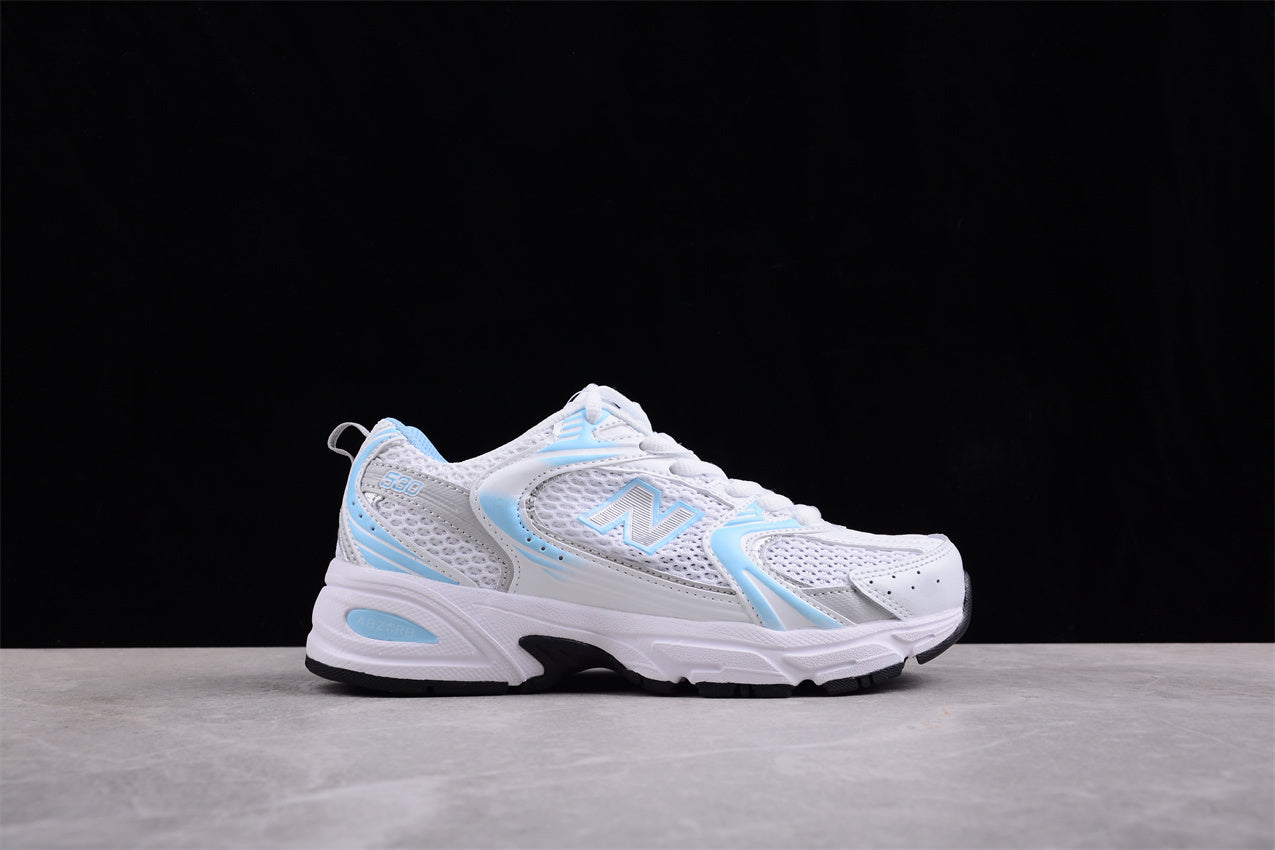 NB 530 branco e azul-celeste