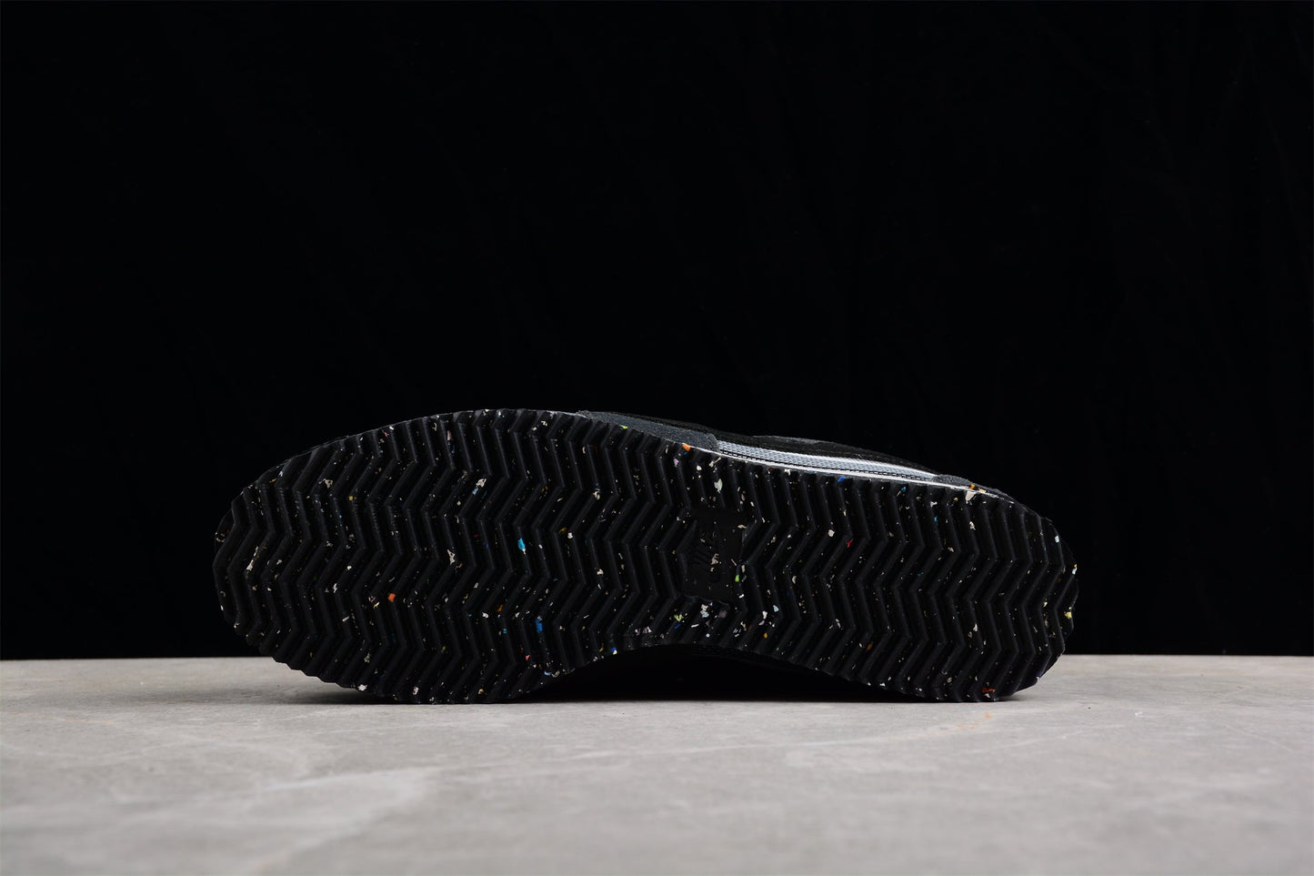 Cortez x Union LA preto e cinzento claro