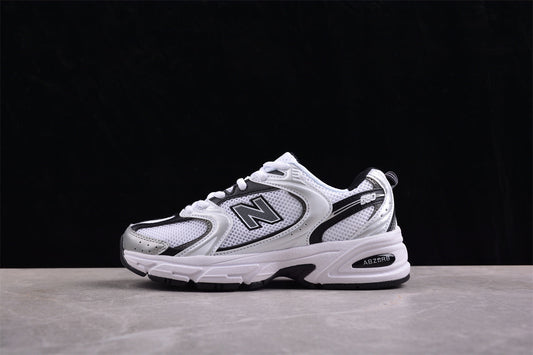 NB 530 branco e preto