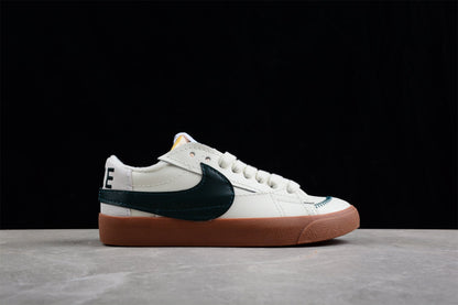 Blazer Low ’77 branco e preto