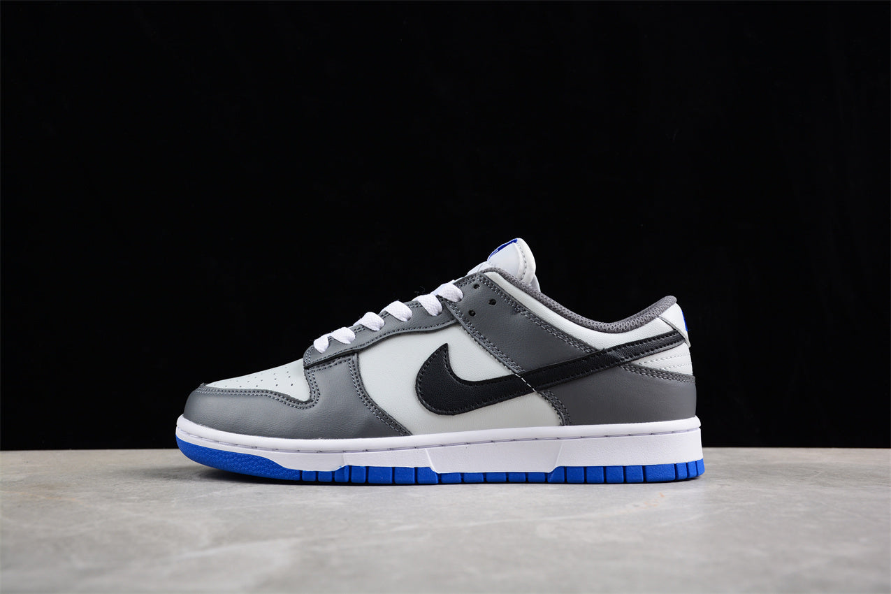 Dunk Low branco, cinzento e preto