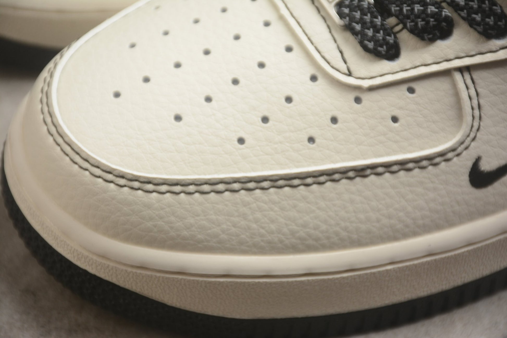 Fabrika Supply Air Force 1 ’07 Beige / Black | zapatillas Fabrika Supply