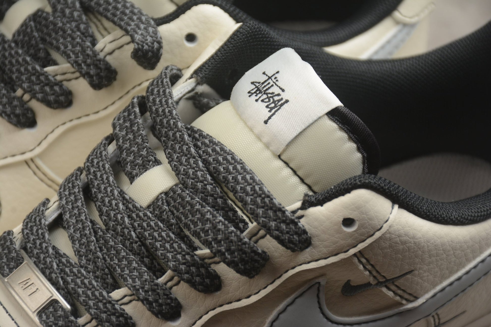 Fabrika Supply Air Force 1 ’07 Beige / Carbon Black | zapatillas Fabrika Supply
