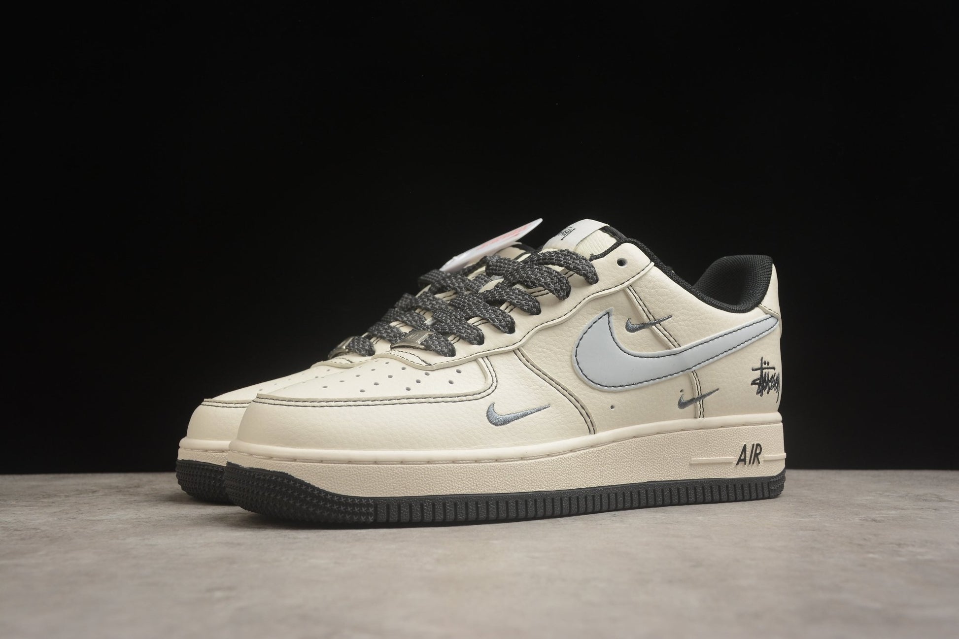 Fabrika Supply Air Force 1 ’07 Beige / Carbon Black | zapatillas Fabrika Supply