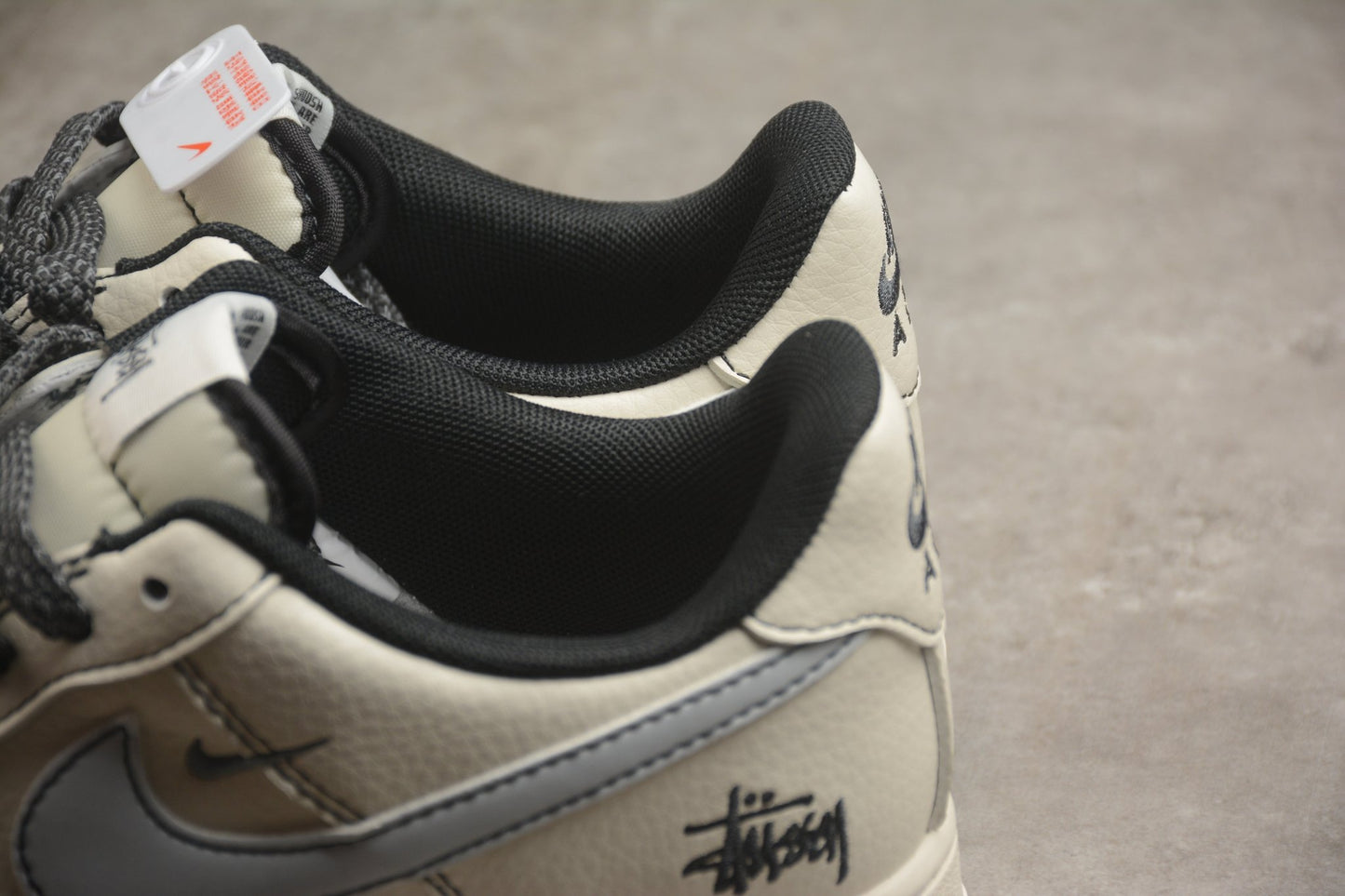 Fabrika Supply Air Force 1 ’07 Beige / Carbon Black | zapatillas Fabrika Supply