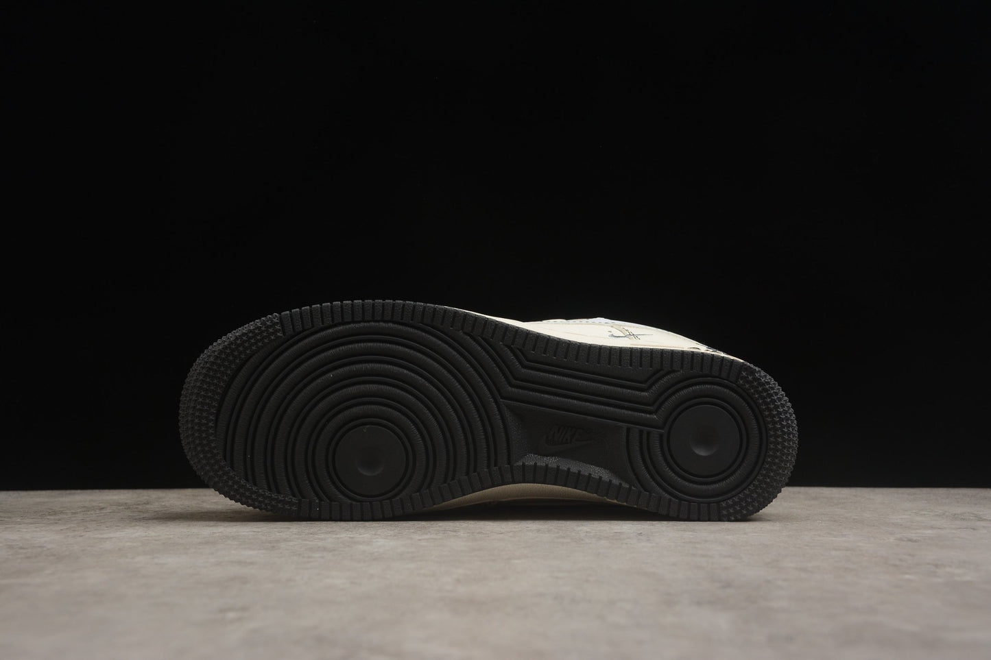 Fabrika Supply Air Force 1 ’07 Beige / Carbon Black | zapatillas Fabrika Supply