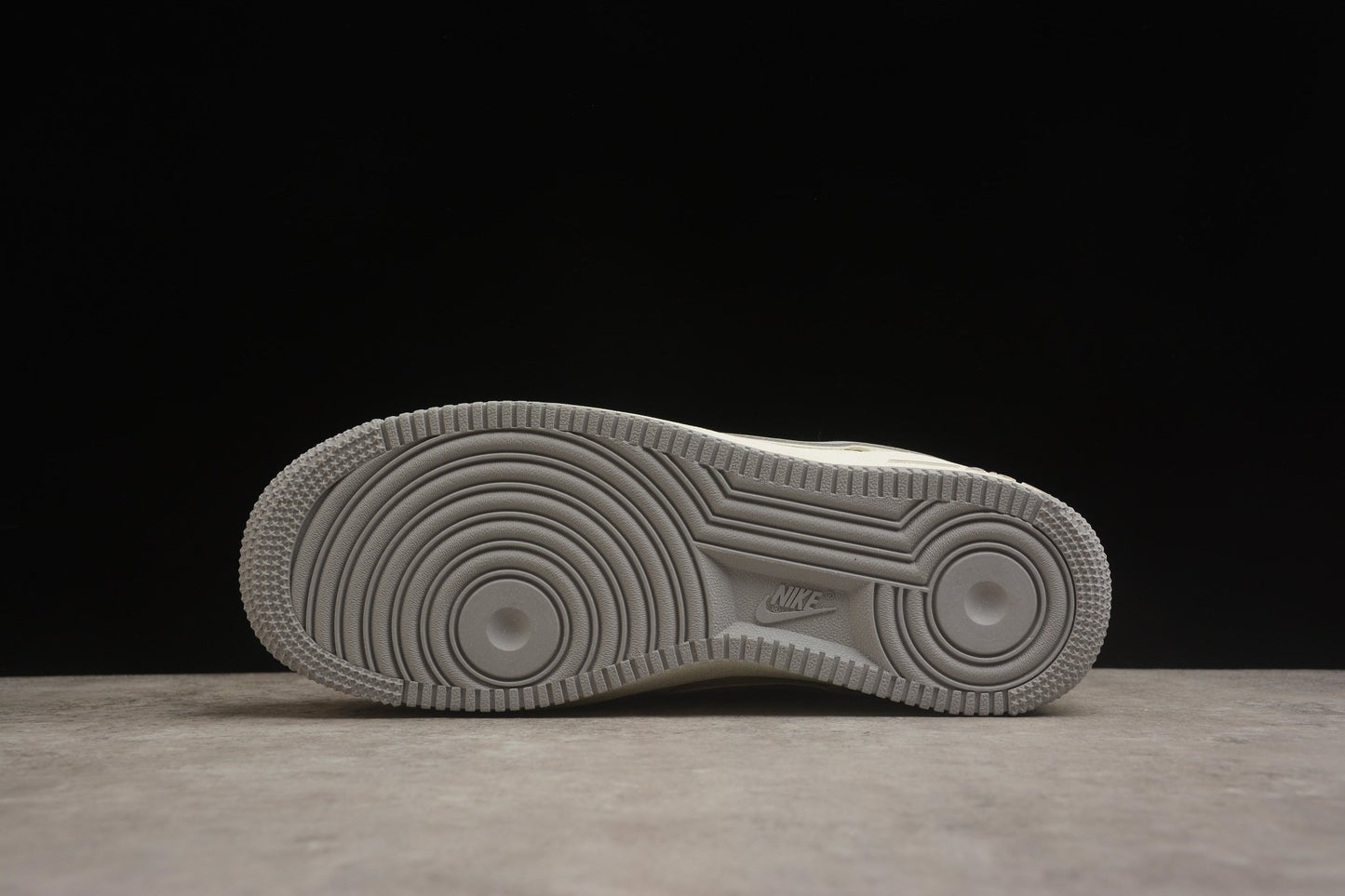 Fabrika Supply Air Force 1 ’07 Cream Beige / Light Sail | zapatillas Fabrika Supply