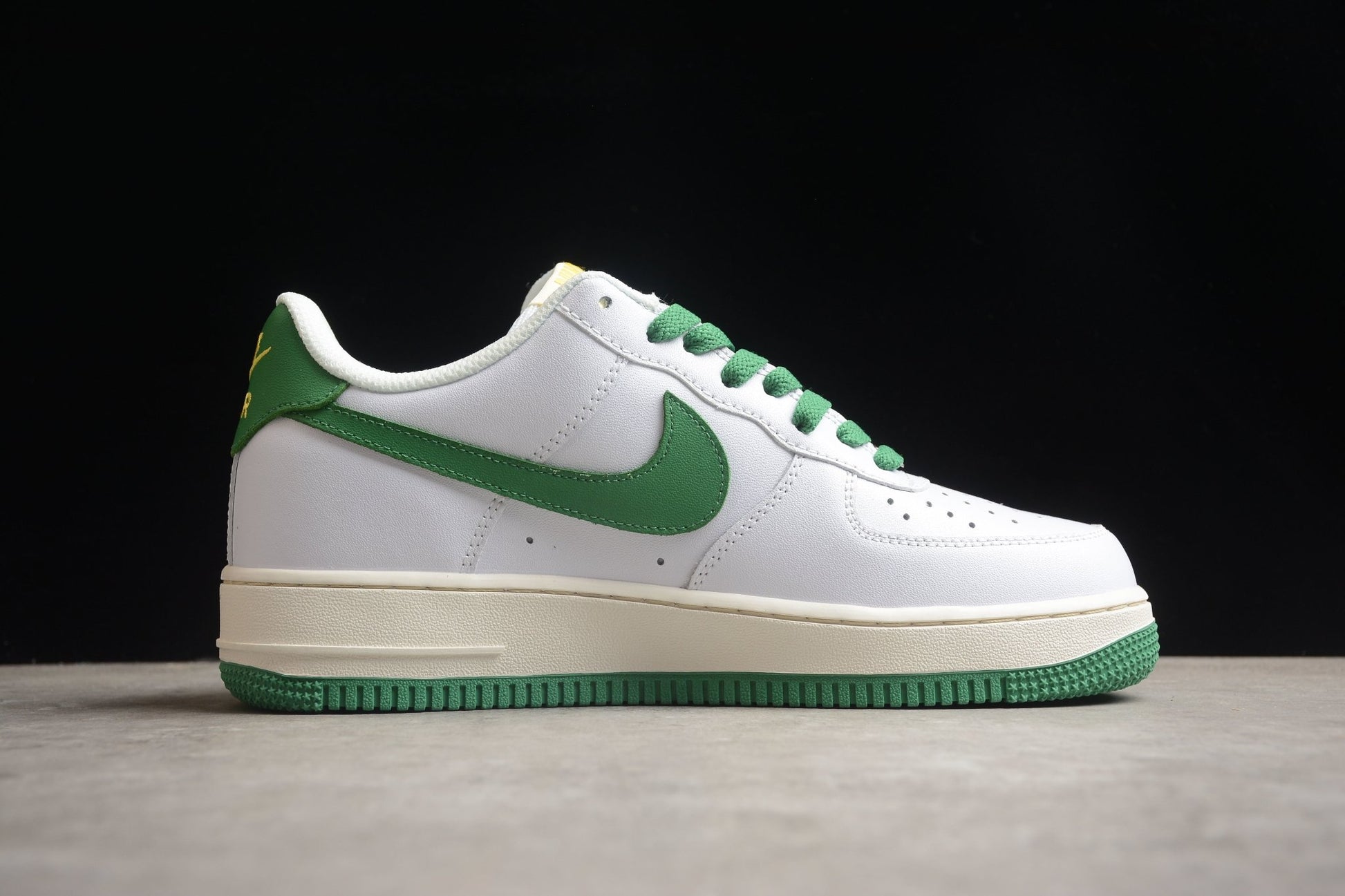 Fabrika Supply Air Force 1 ’07 White / Green | zapatillas Fabrika Supply