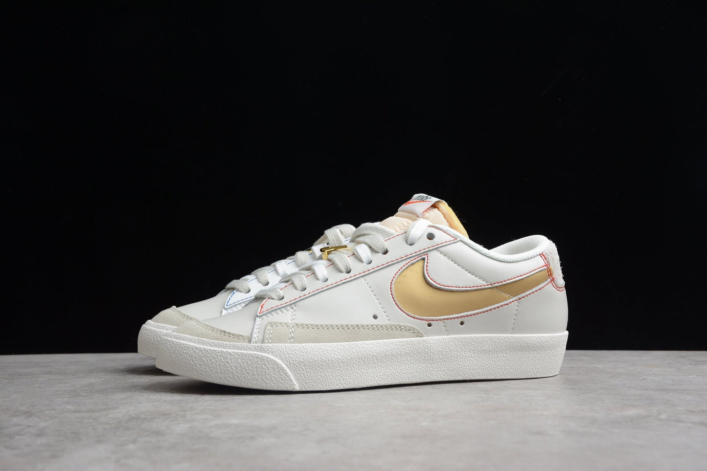 Fabrika Supply Blazer Low ’77 White / Gold / Red | zapatillas Fabrika Supply