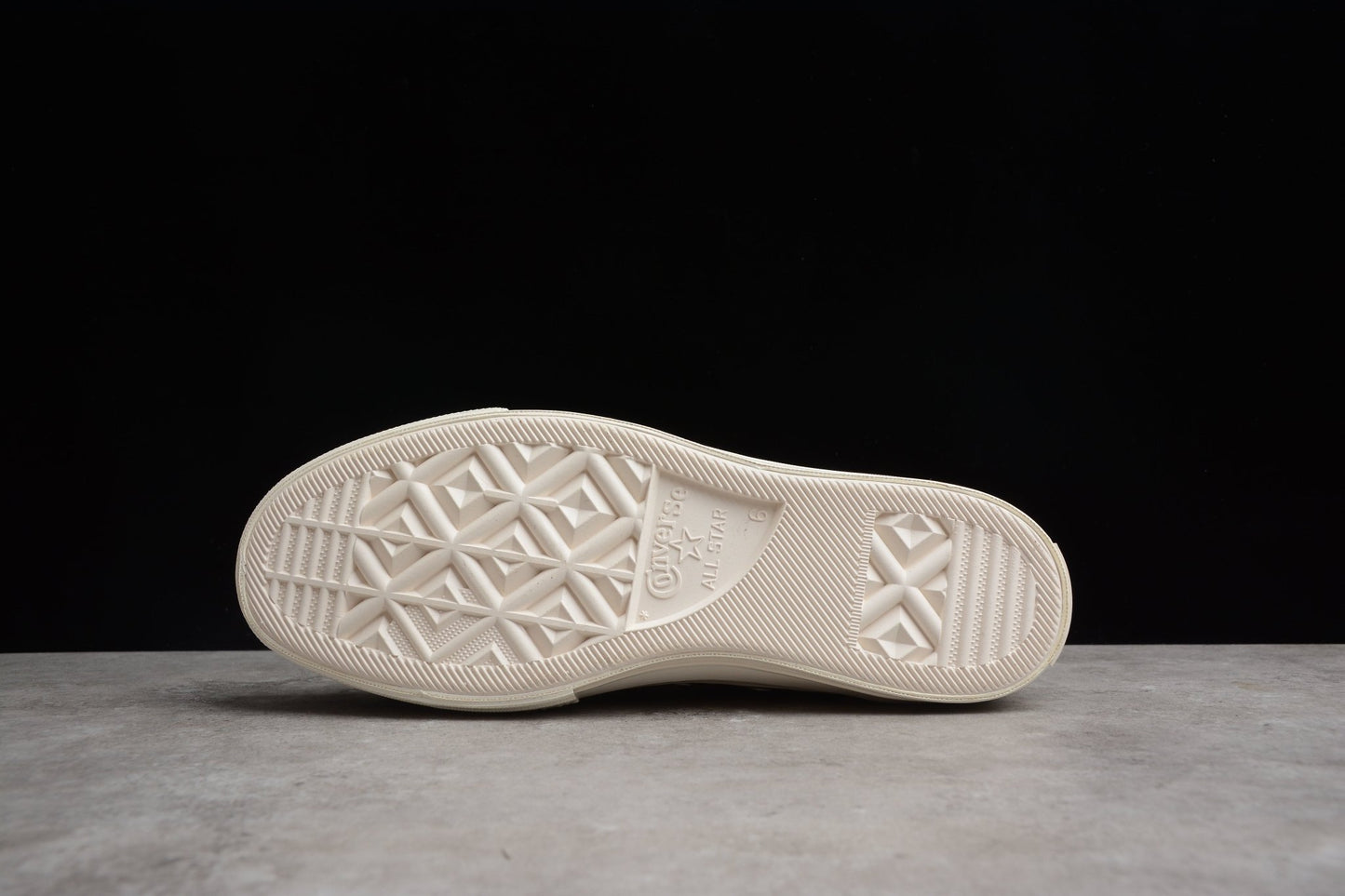 Essenza Rosa Chuck 70 HI White / Black | zapatillas Essenza Rosa