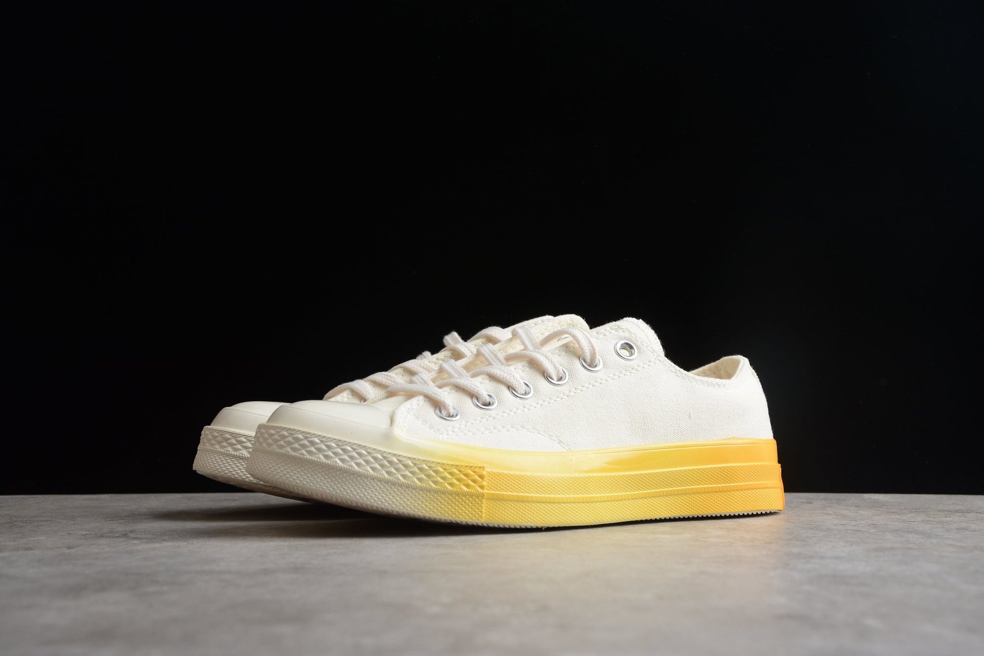 Essenza Rosa Chuck 70 Low Beige / Yellow | zapatillas Essenza Rosa