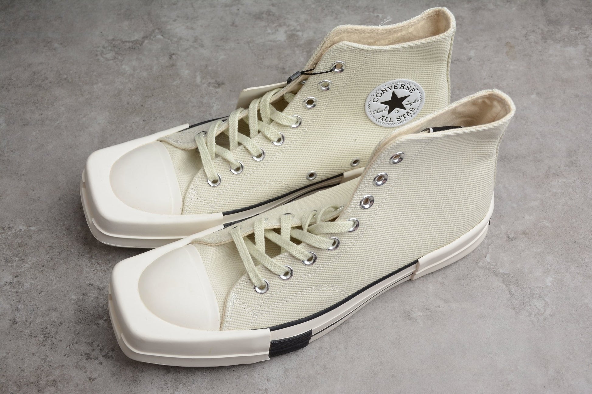 Essenza Rosa Chuck 70 Plus HI White / Black | zapatillas Essenza Rosa