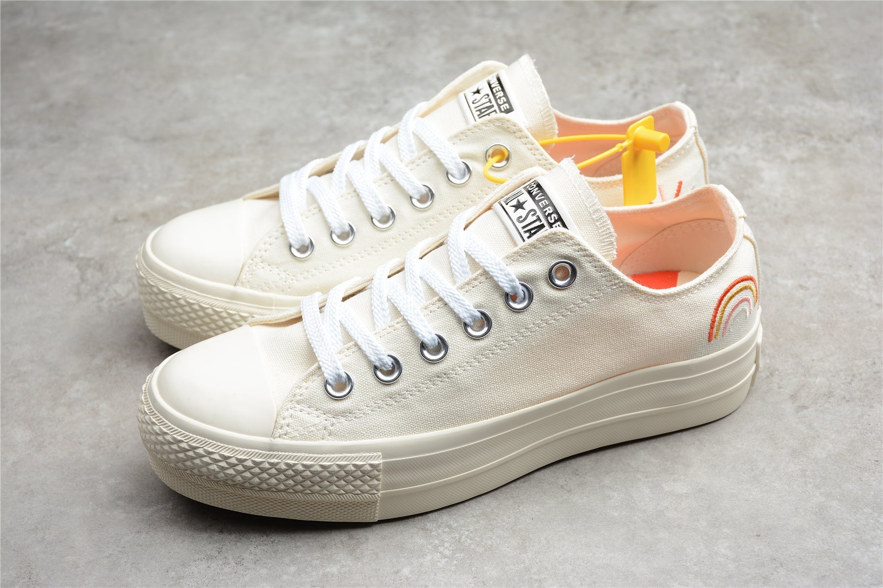 Fabrika Supply Chuck Taylor All Star Rainbow Platform Low White / Cream | zapatillas Fabrika Supply