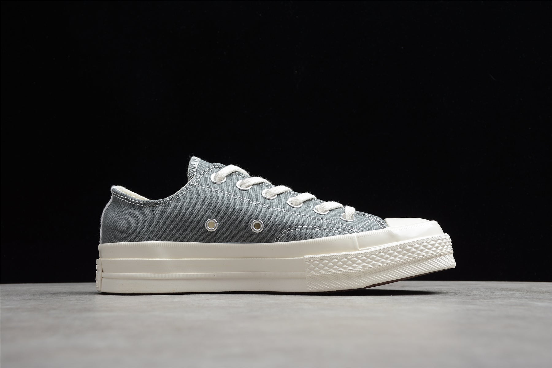 Fabrika Supply Comme des Garçons Play Chuck 70 Low Platform Grey | zapatillas Fabrika Supply
