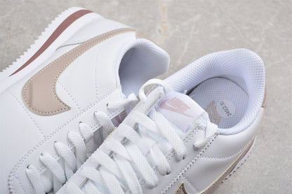 Essenza Rosa Cortez White / Platinum | zapatillas Essenza Rosa