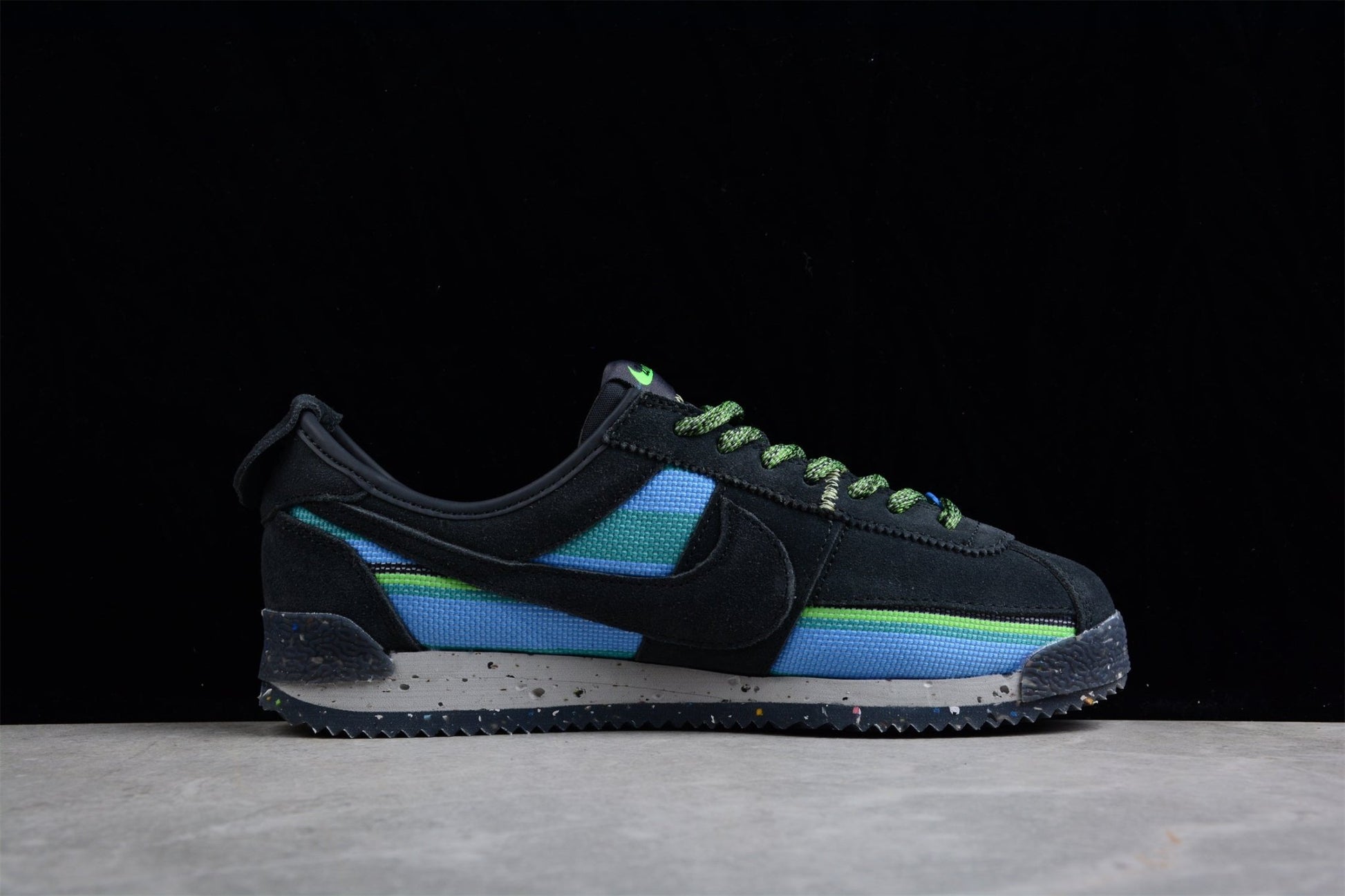 Essenza Rosa Cortez x Union LA Black / Blue / Green | zapatillas Essenza Rosa