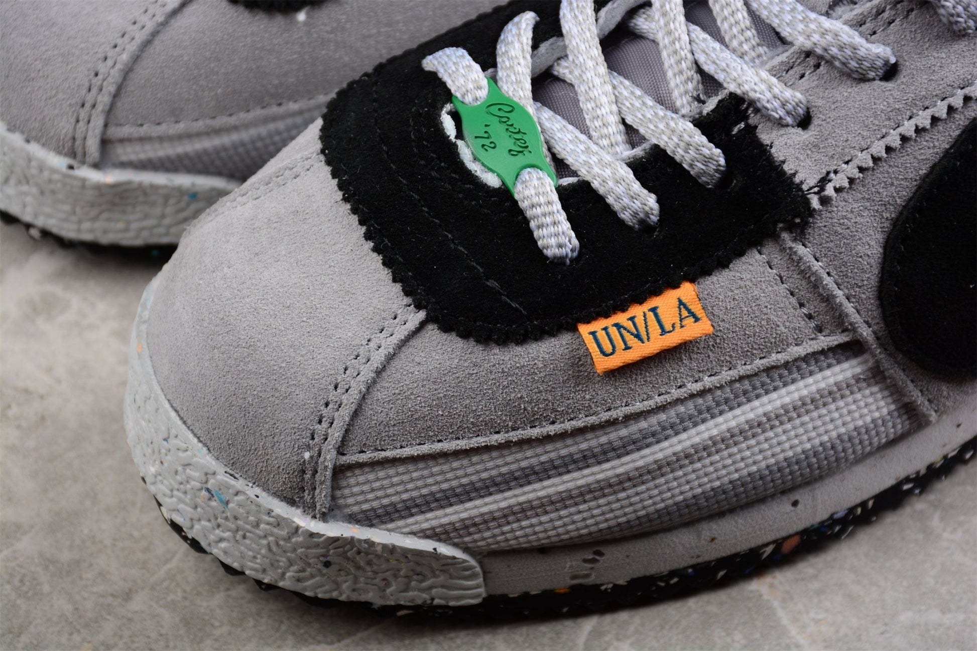 Essenza Rosa Cortez x Union LA Grey / Black | zapatillas Essenza Rosa
