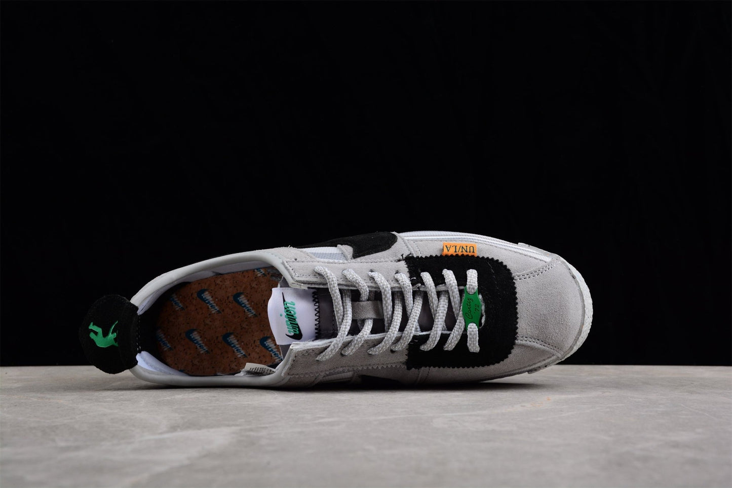 Essenza Rosa Cortez x Union LA Grey / Black | zapatillas Essenza Rosa