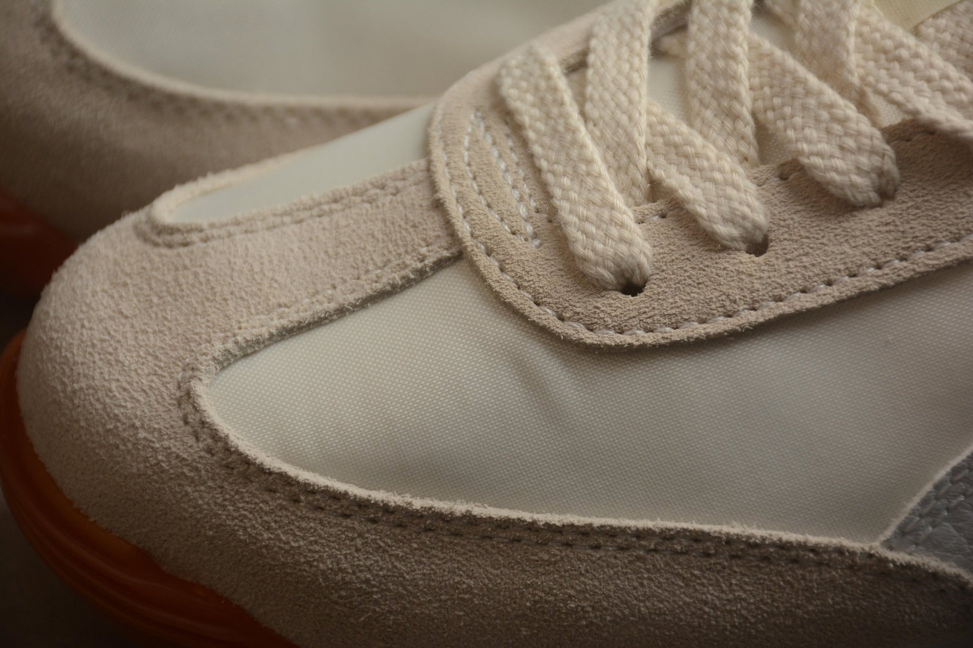 Essenza Rosa Easy Rider Vintage Beige / White | zapatillas Essenza Rosa