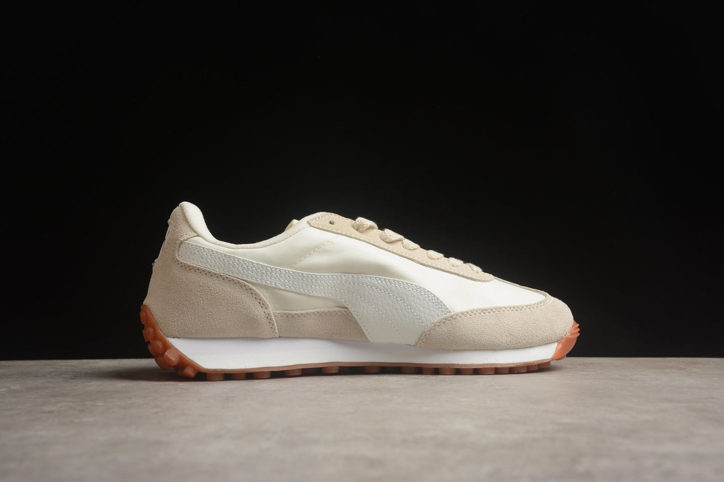Essenza Rosa Easy Rider Vintage Beige / White | zapatillas Essenza Rosa