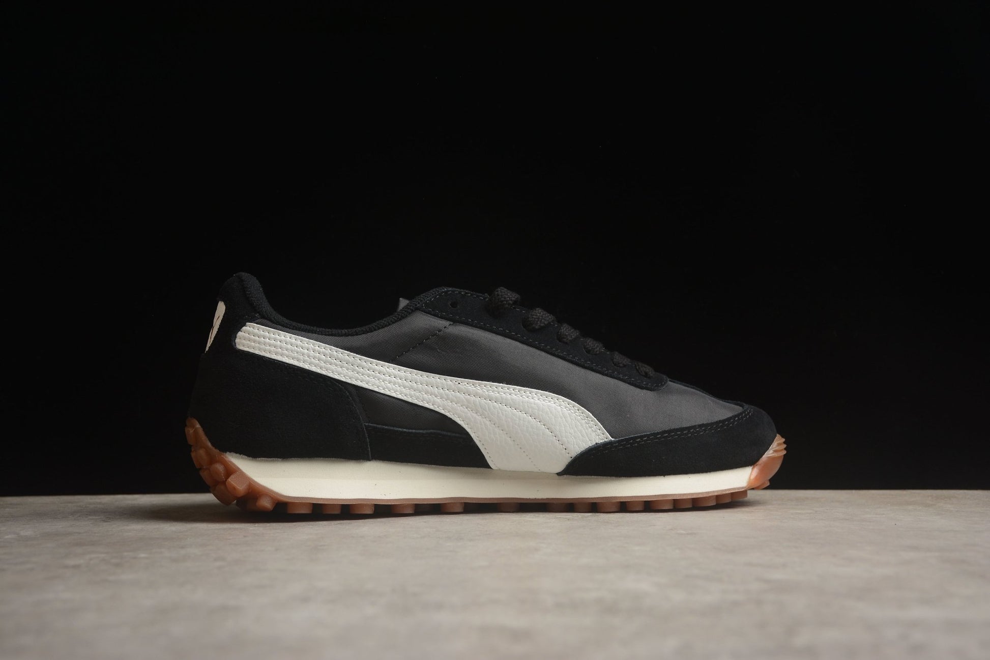 Essenza Rosa Easy Rider Vintage Black / White | zapatillas Essenza Rosa
