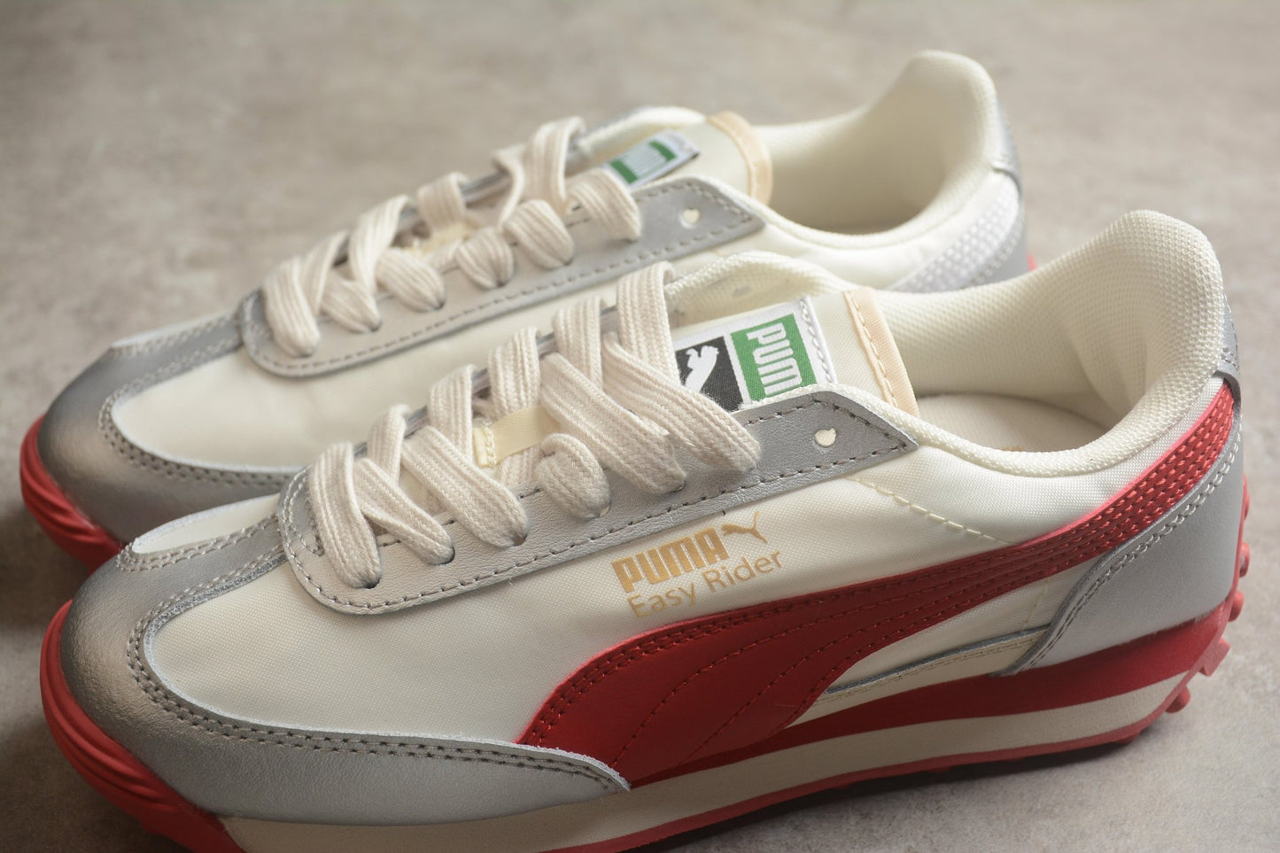 Essenza Rosa Easy Rider Vintage Grey / Red | zapatillas Essenza Rosa