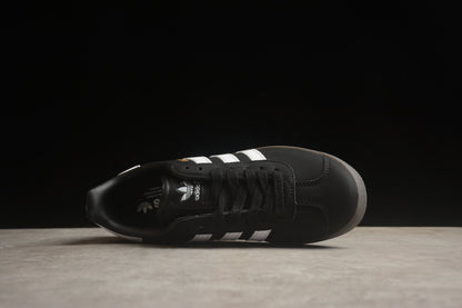 Fabrika Supply Gazelle Black / White | zapatillas Fabrika Supply