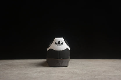 Fabrika Supply Gazelle Black / White | zapatillas Fabrika Supply