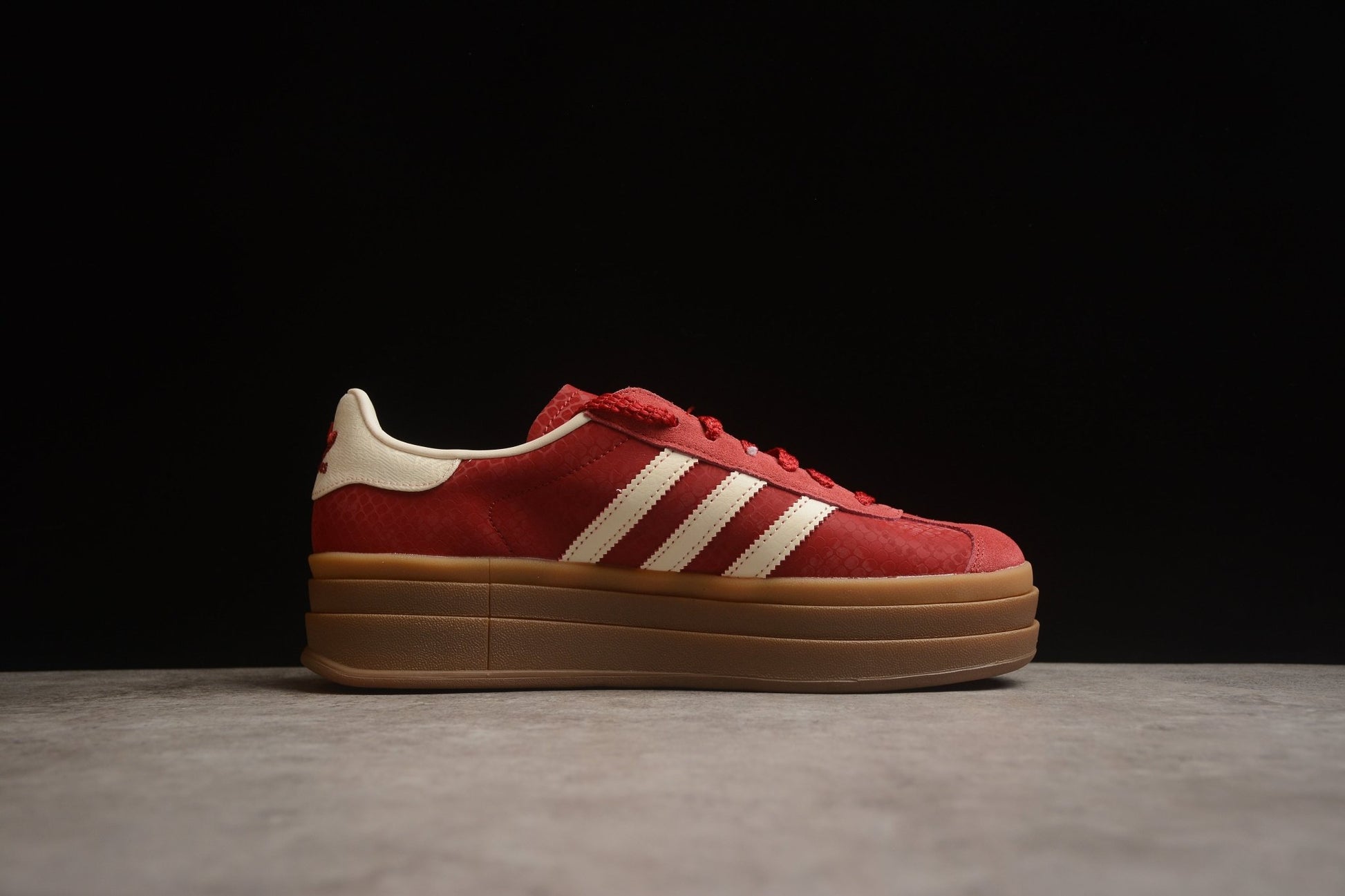 Fabrika Supply Gazelle Bold Red / White | zapatillas Fabrika Supply